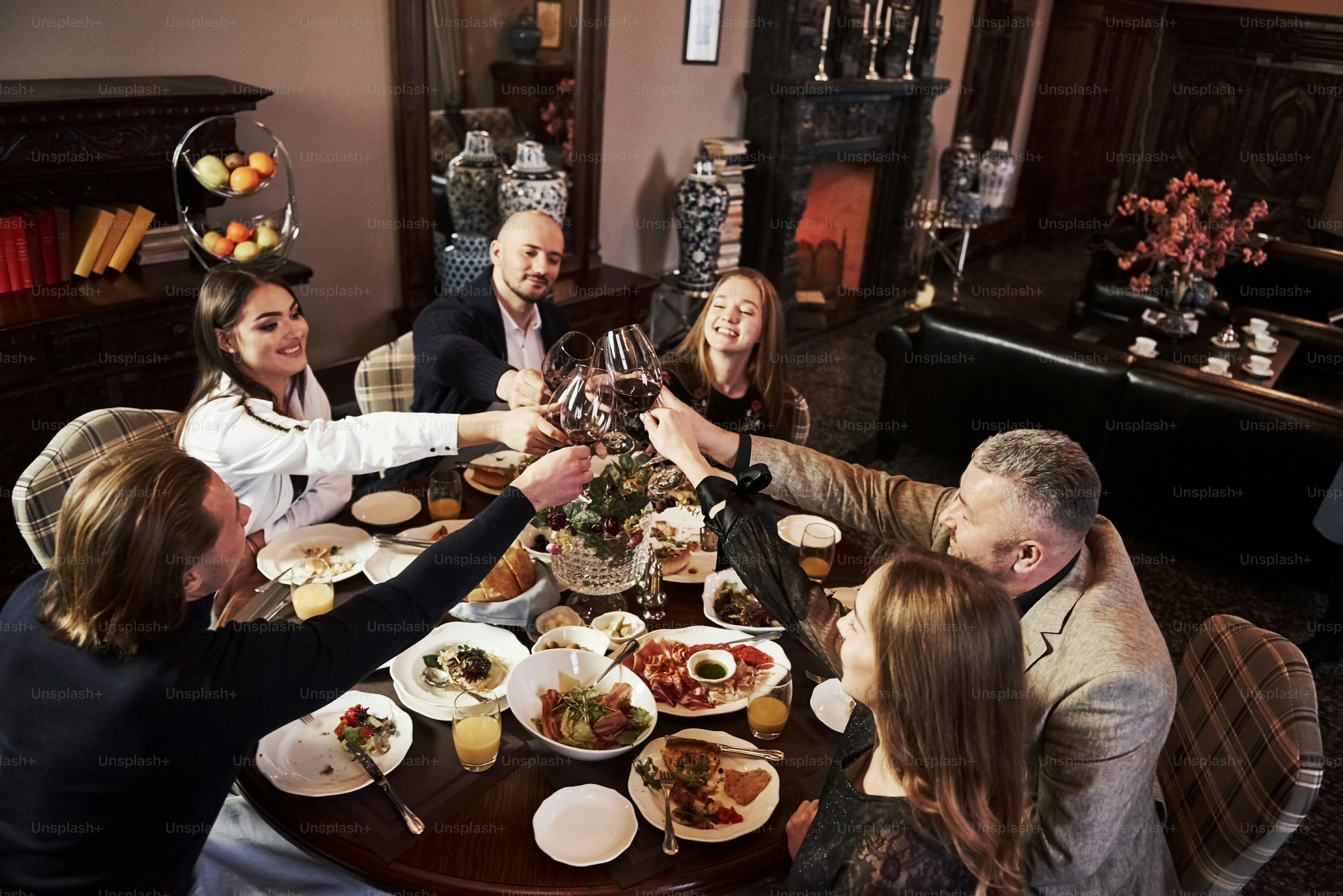 Nomad's Table